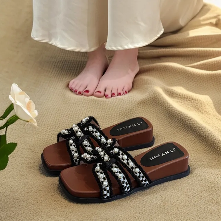 小香风高跟拖鞋平底新款厚底时尚珍珠配裙子舒适法式复古珍珠凉拖