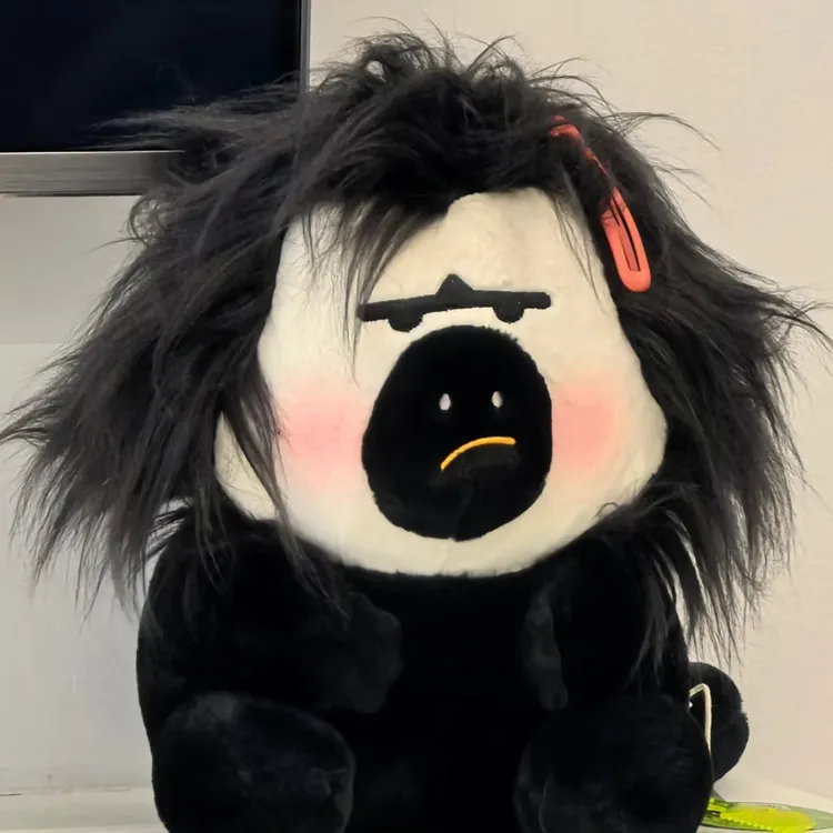 白脸僧面猴挂件可爱创意公仔学生丑萌情侣书包包车钥匙扣装饰挂件