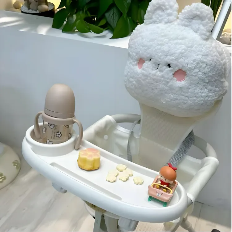 通用多功能婴儿推车餐盘加宽加大饭盘适用神器婴幼儿便携零食托盘