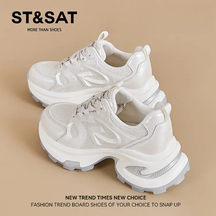星期六女款镂空透气百搭增高休闲鞋秋季小个子松糕鞋厚底运动鞋