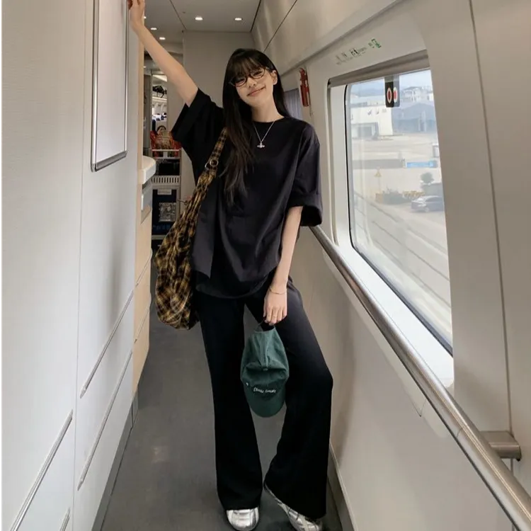 简约黑色百搭短袖T恤女夏季2025新款慵懒风宽松显瘦休闲圆领上衣