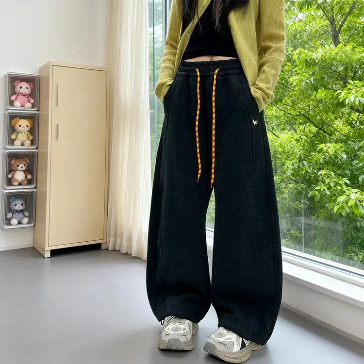 女童加绒裤子秋冬装2025款时髦百搭一体绒弯刀卫裤女孩休闲阔腿裤