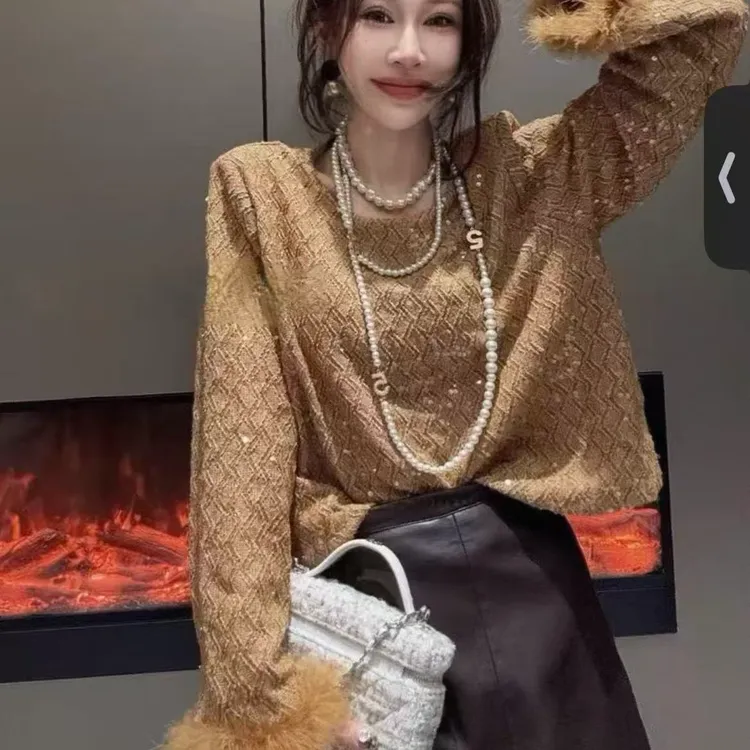 欧洲站2025冬季新款时尚重工亮片装饰毛边袖口宽松中长款T恤衫女