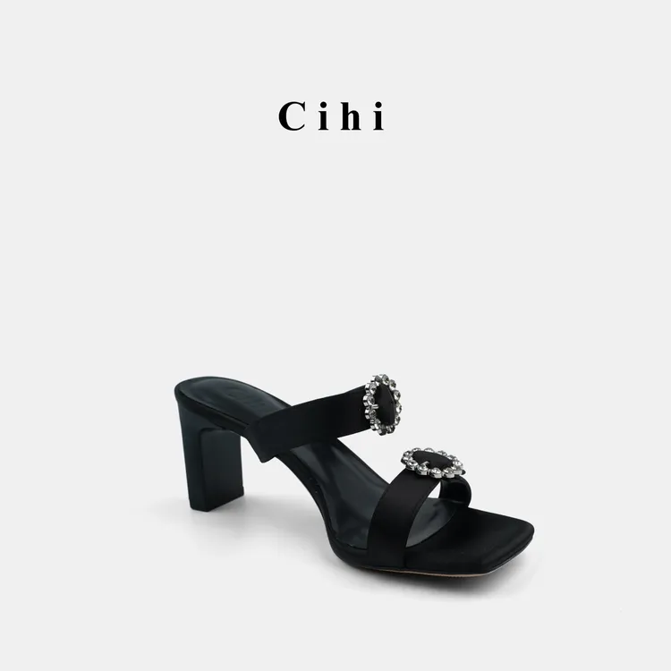 Cihi設計’bling‘ 方头水钻缎面露趾粗跟一字带凉拖鞋