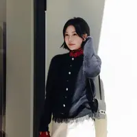 PENNYPENG雾漫暖冬 黑标系列设计感撞色纽扣蕾丝边狐狸绒羊绒开衫
