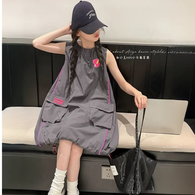 花苞式女童夏季工装连衣裙2025新款儿童无袖裙子女孩背心裙A字裙