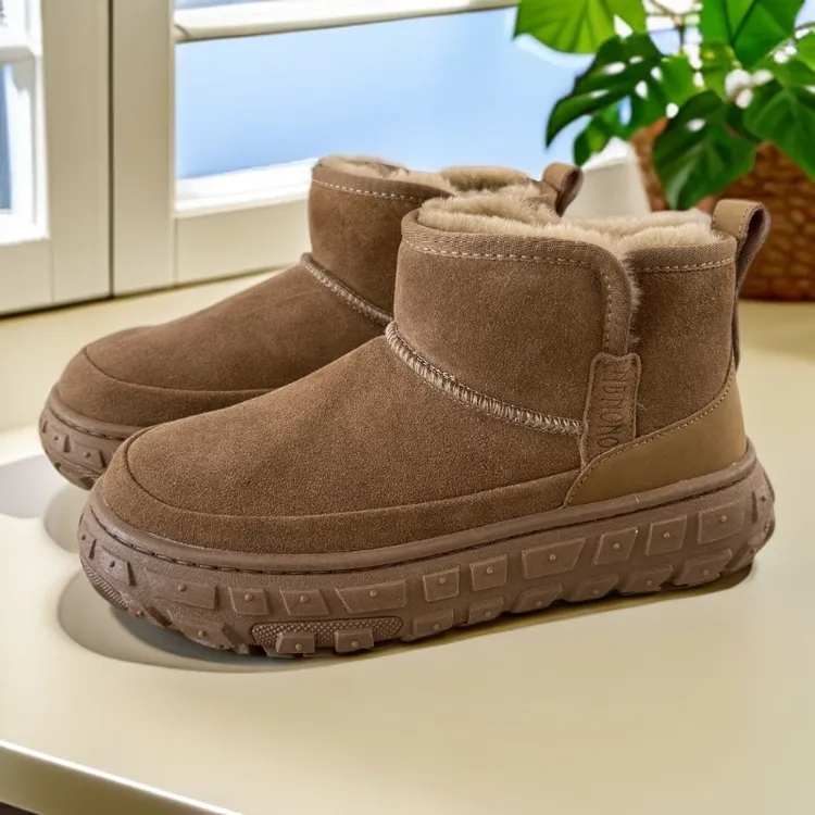 NB25856-1羊毛雪地靴男款皮毛一体防水防滑户外100%真羊毛雪地靴