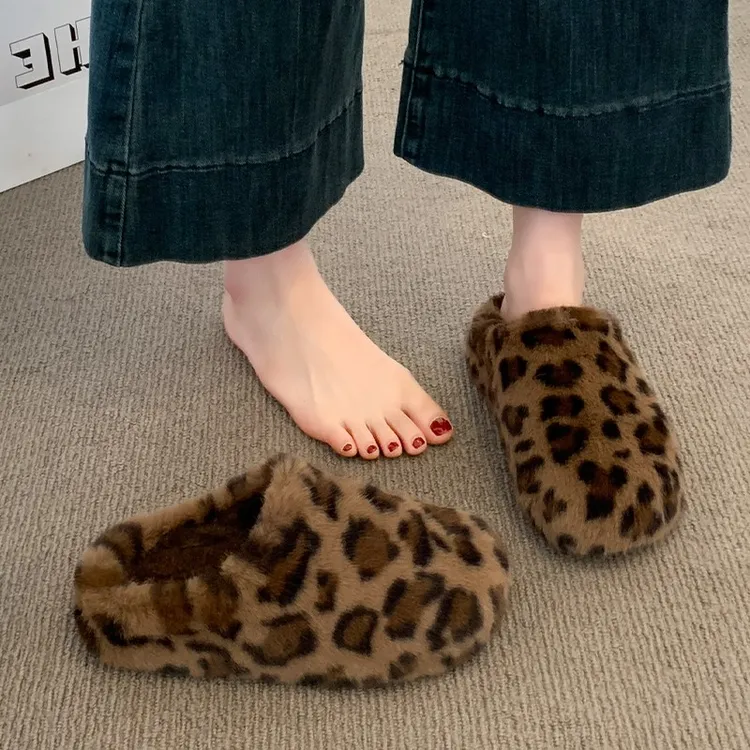 豹纹包头勃肯毛毛鞋女2025新款秋冬加绒保暖雪地靴孕妇居家棉拖鞋
