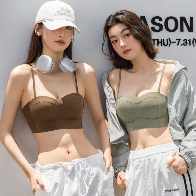 艾迪莎内衣小胸聚拢3D立体手掌杯1.9上托防下垂文胸舒适透气胸罩