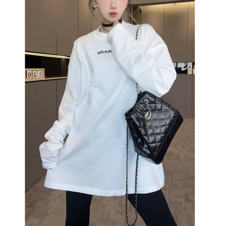 印花长袖T恤女遮臀新款秋冬圆领宽松打底衫高端欧货中长款上衣潮