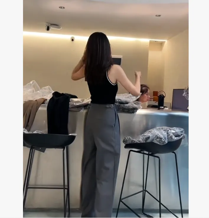 2025早秋时尚潮流百搭爆款女装乖O31