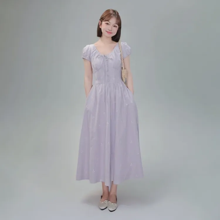 新款薰衣草甜心夏设计V领收腰显瘦刺绣蝴蝶结短袖连衣裙洋气长裙