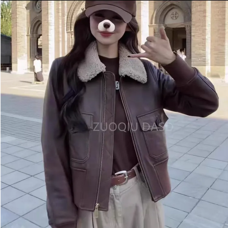 2025年秋冬新款真皮外套冬季短款冬季加绒加厚皮夹克机车服女时尚