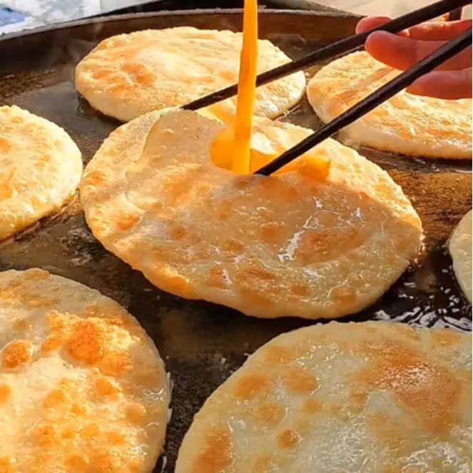 【小吃摊同款】原味鸡蛋灌饼皮早餐速食半成品孩子上学营养早餐面点