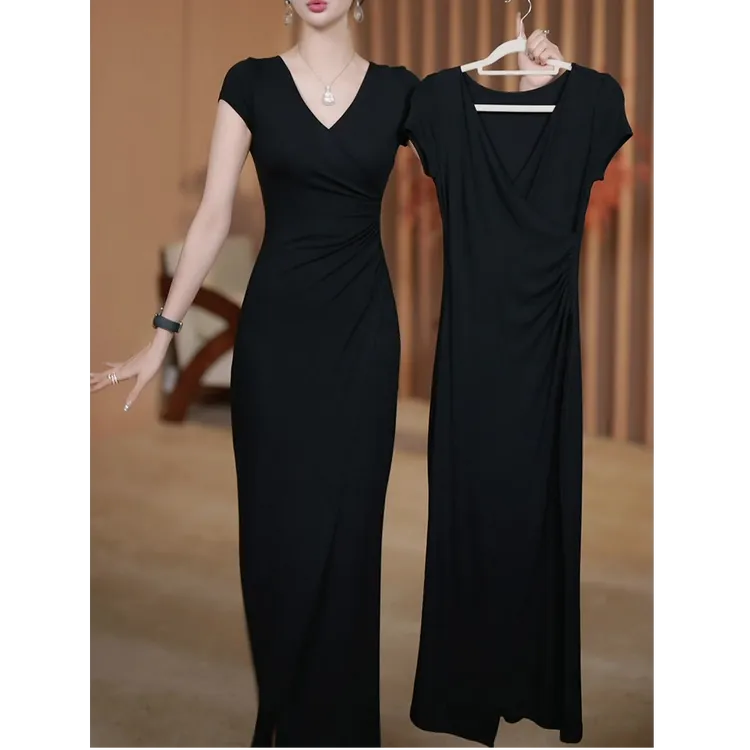 高端法式高贵气质连衣裙2025夏季新款轻奢时尚V领修身显瘦包臀裙