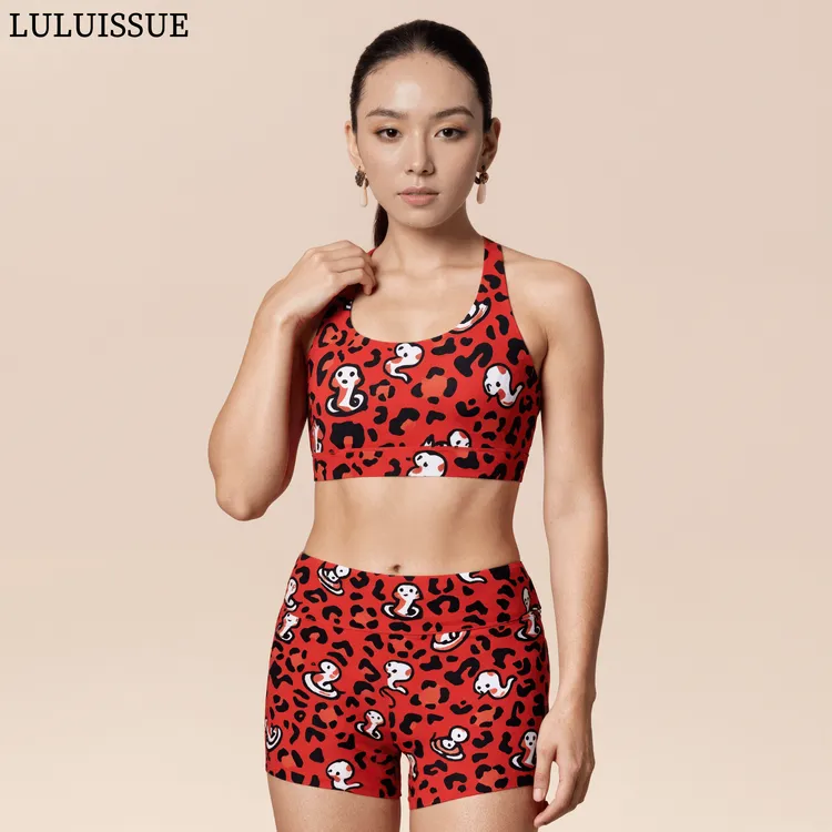 LULUISSUE｜豹纹蛇蛇锻炼紧身运动女短裤蛇年红色豹纹轻塑三分裤