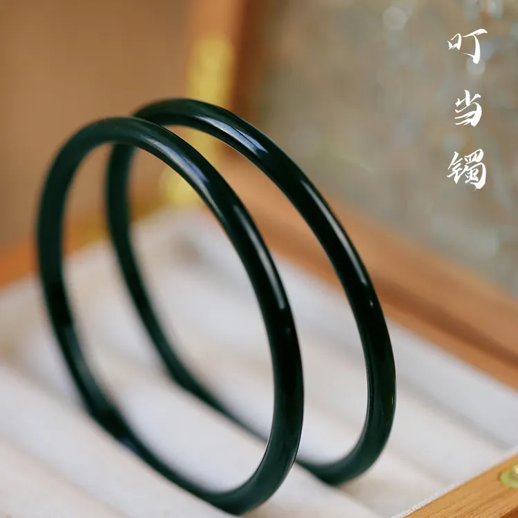 新疆和田玉青玉叮当镯4mm细圆条气质时尚百搭女款天然玉石手镯