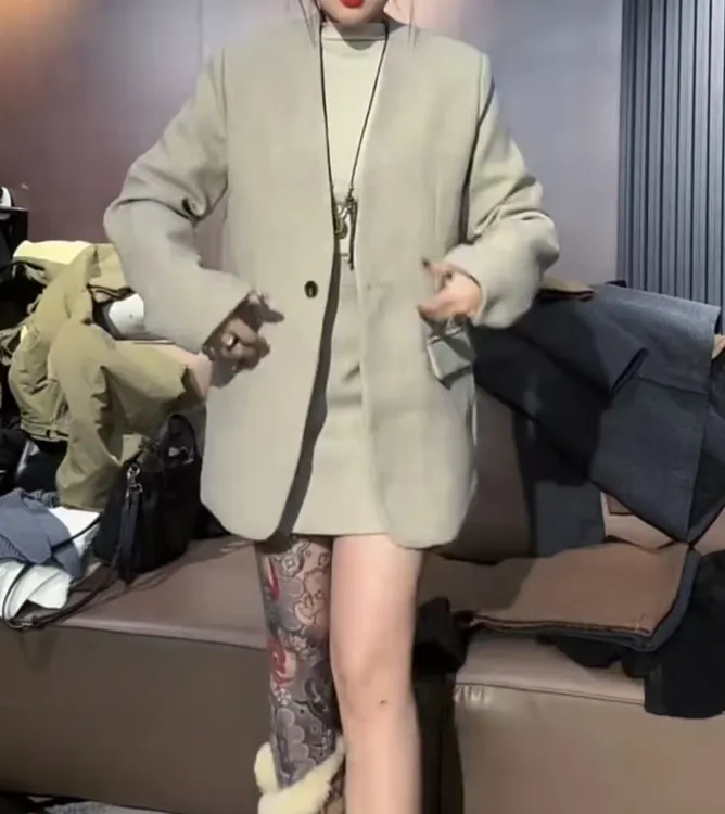 时尚潮流百搭精品女装dgd8645