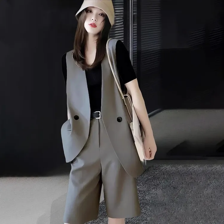休闲马甲西装套装女2025新款春夏轻奢高级无领马夹夏季洋气衣服女