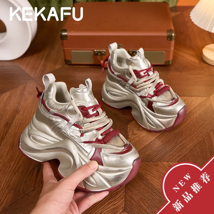 珂卡芙自然内增高运动休闲鞋女款2025秋季新款设计感香槟金老爹鞋