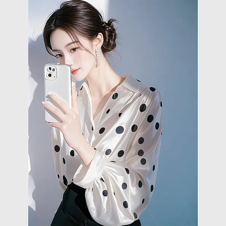 今年爆款高端白色波点缎面衬衫女2025早春新款独特超好看收腰衬衣