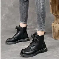 L6735  新款时尚百搭英伦风圆头马丁靴四季款