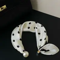 loveislong珍珠条磁吸扣小丝巾黑白女春秋百搭护颈三角巾