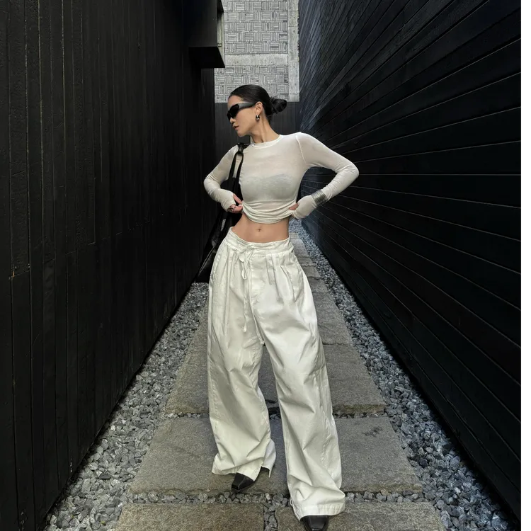 2025早春新款时尚打底T恤气质显瘦长袖修身洋气休闲百搭上衣外穿