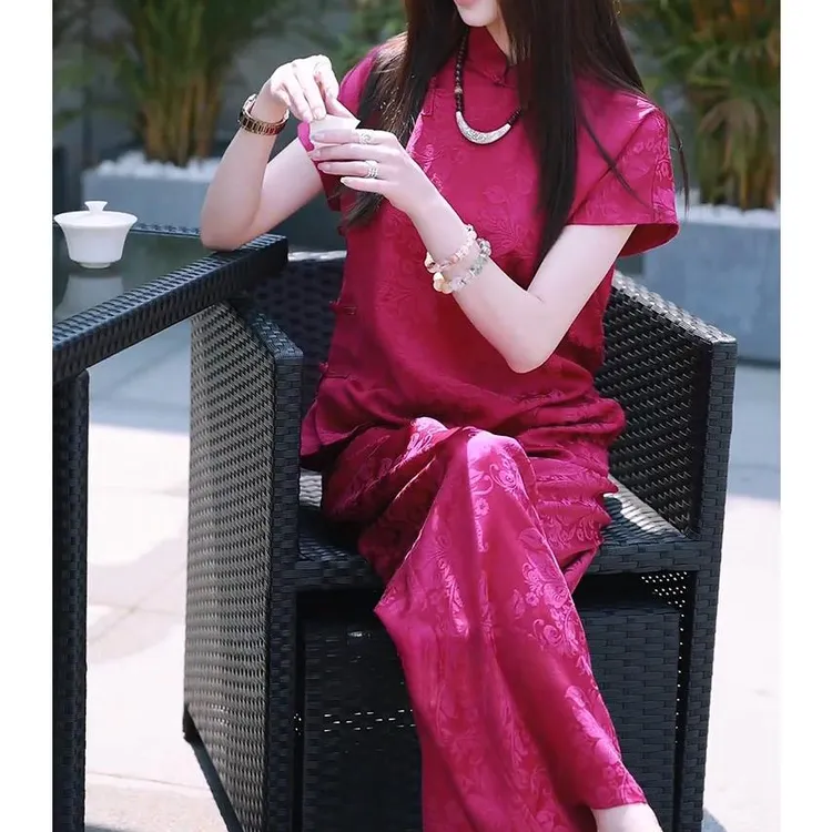 夏季穿搭一整套新中式国风女装玫瑰红提花衬衫裤子两件套2025新款