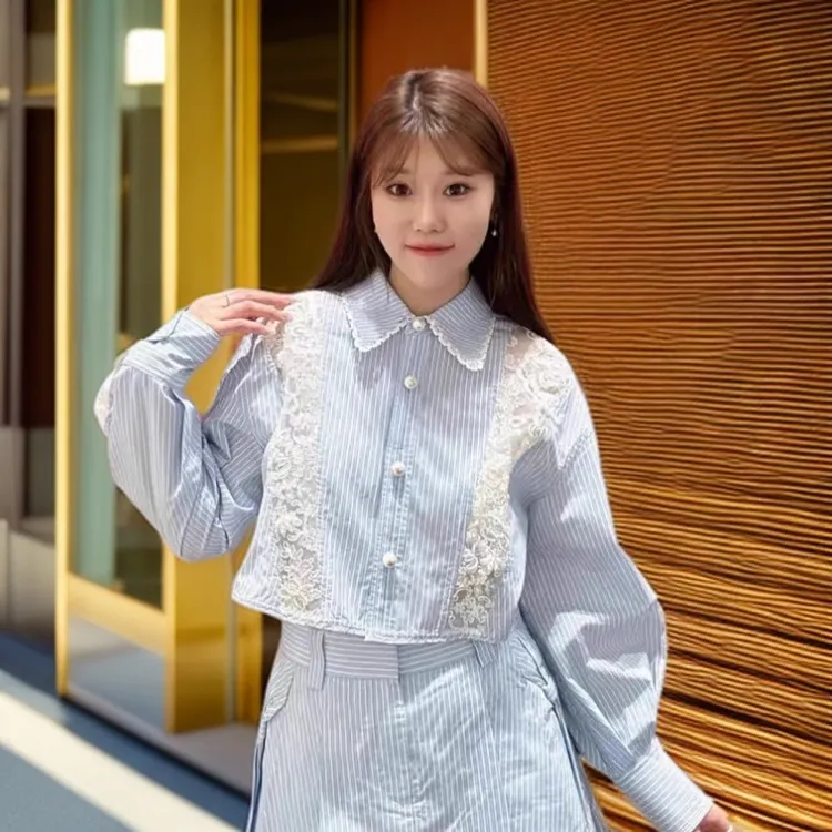 小香风衬衫2025夏季新款法式气质蕾丝钉珠蓝色条纹长袖短款衬衣女