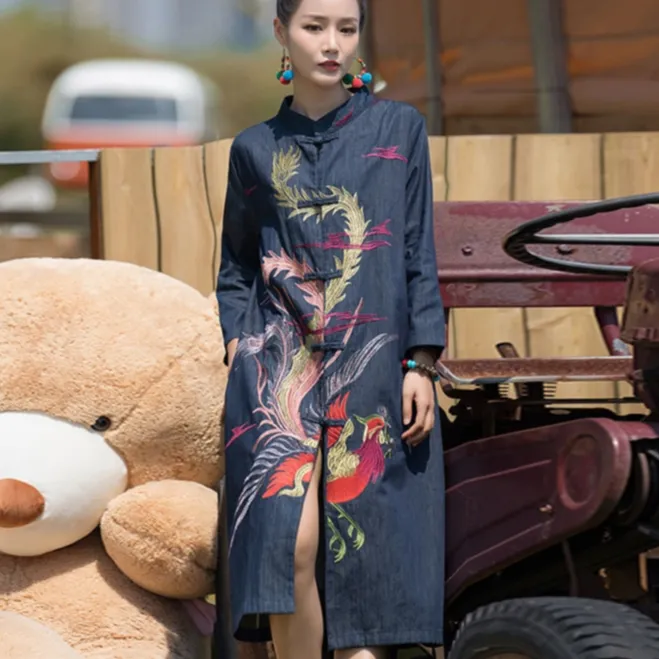 秋季民族风女装复古立领盘扣重工刺绣宽松中长款新中式风衣外套女