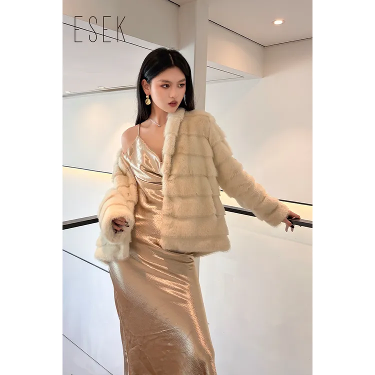 【雯雯专属】ESEK【预售】短款法式优雅风条纹款时尚外套