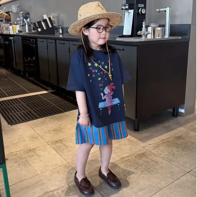 小思家女童2025夏季百搭时髦韩版印花短袖上衣条纹运动休闲裤套装