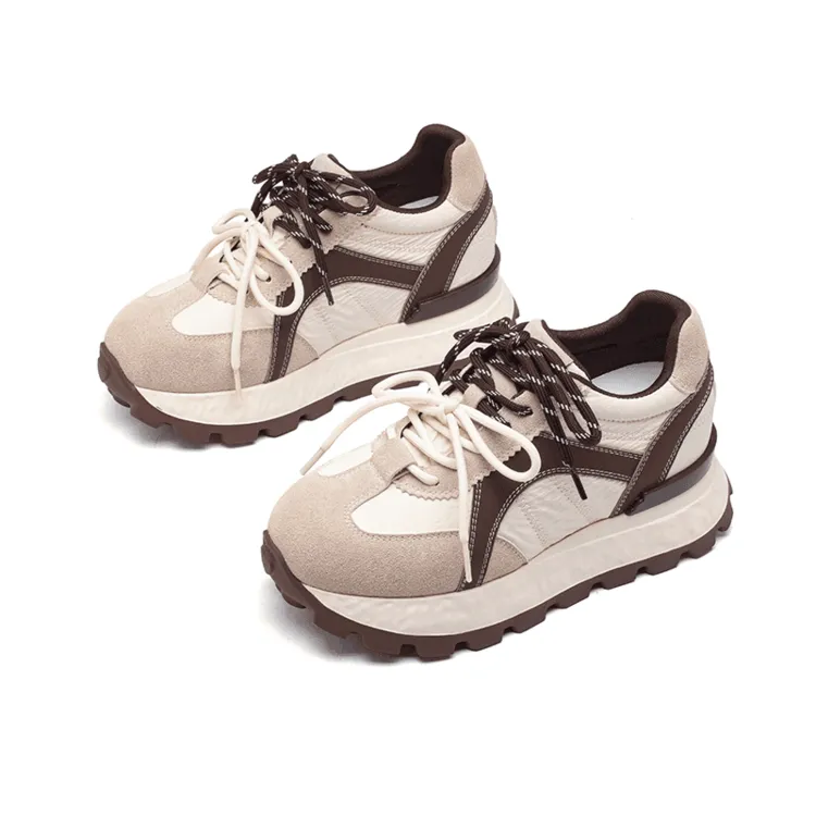 达芙妮旗下鞋柜女鞋运动鞋老爹鞋浅口百搭休闲鞋秋冬款上班鞋子