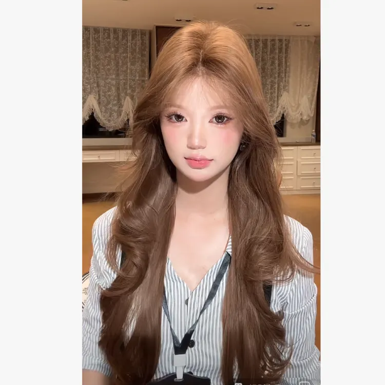 新工艺花瓣前额蕾丝弹力网红香槟醇棕长头皮高层次假发240g70cm