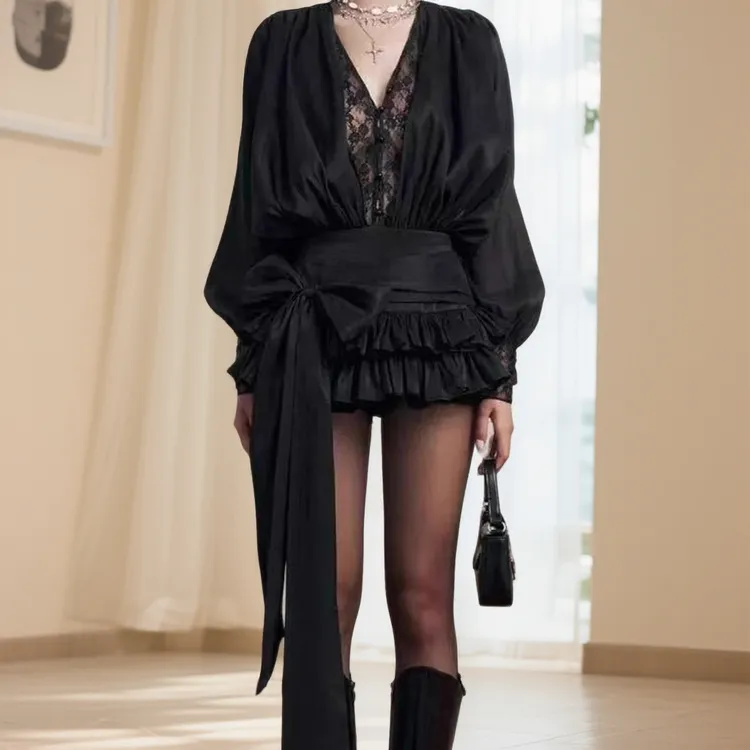 2025秋季新款休闲时尚束腰蝴蝶结蓬蓬打底短裤套装名媛减龄连衣裙