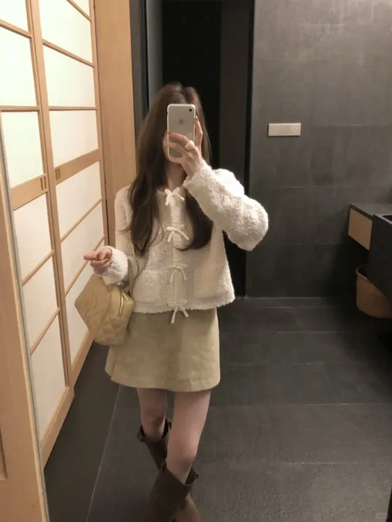 温柔风时尚套装女装2025新款蝴蝶结短款毛衣外套秋季半身裙两件套