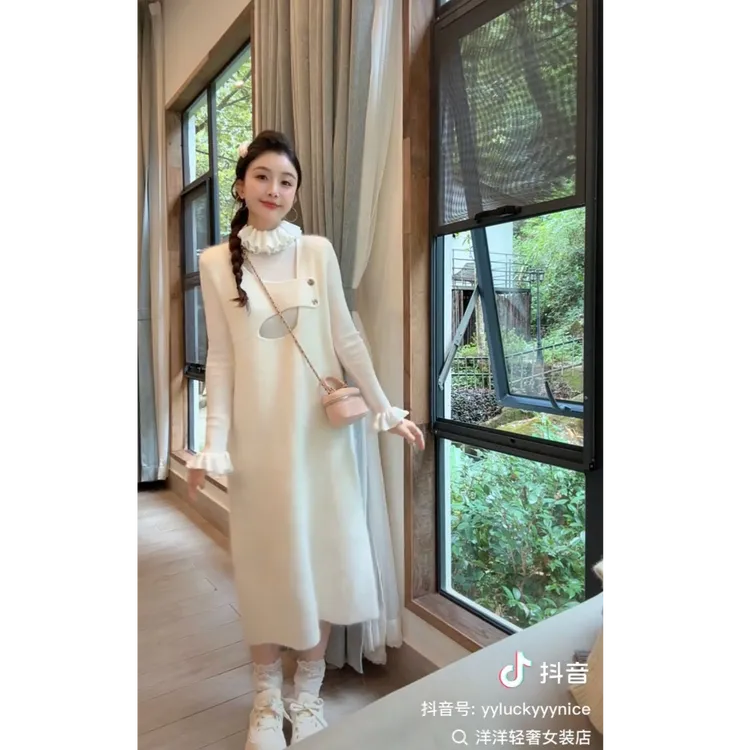 洋洋优选-秋冬新款时尚不规则设计无袖背心吊带连衣裙女 YY68710
