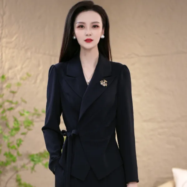 2025秋季新款气质优雅设计感轻奢收腰遮肉显瘦上衣裤子两件套套装