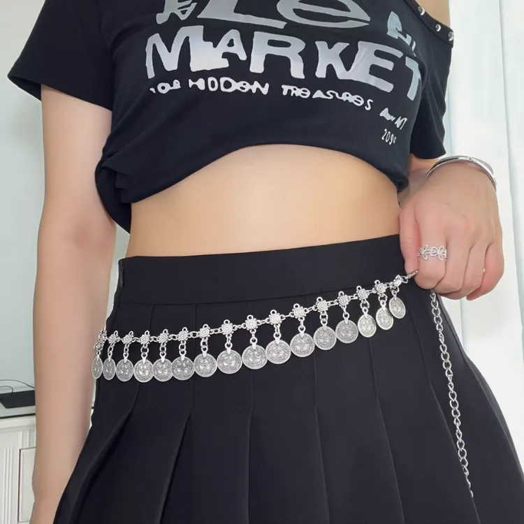 银色流苏链条搭配腰链女ins小众高级感复古腰带波西米亚风装饰链