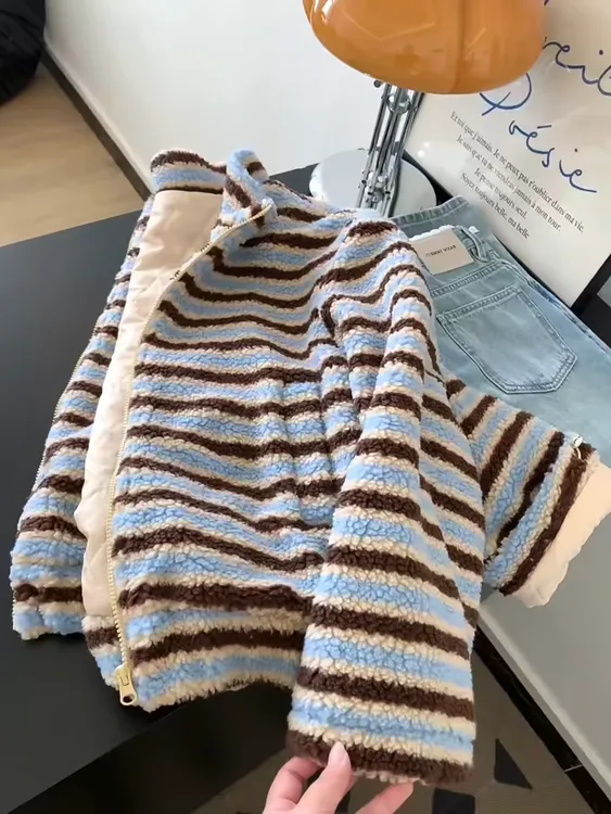 2025年秋冬新款韩系复古时尚百搭宽松高级感撞色条纹保暖短款外套