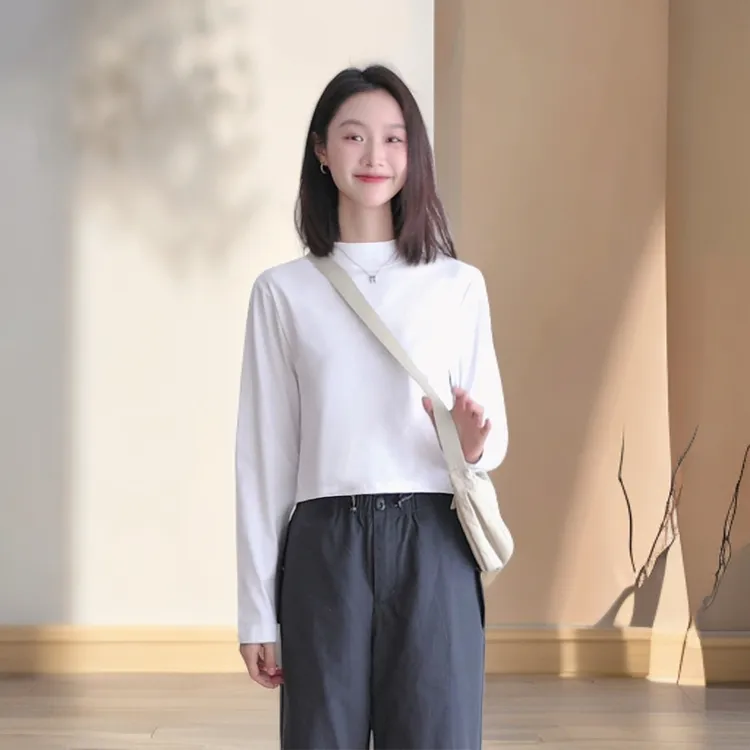 秋装白色t恤女短款洋气小上衣长袖小高领时尚百搭打底衫女内搭