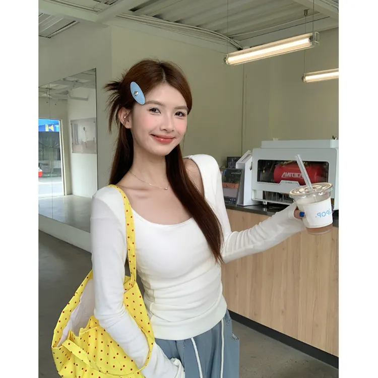 纯色U领正肩长袖T恤女春秋季新款甜辣妹低圆领修身性感打底衫上衣