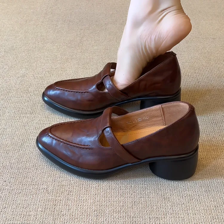 RubyL/5cm简约通勤复古风T字带百搭一脚蹬尖头中口粗跟单鞋女款
