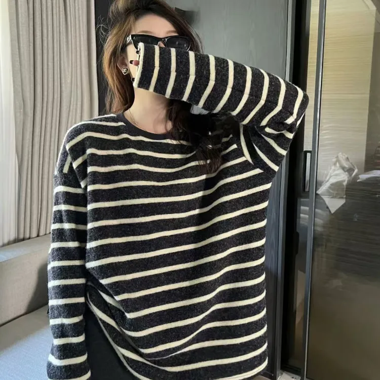 韩系海盐奥利奥绒绒澳绒加厚慵懒宽松显瘦长袖条纹t恤女