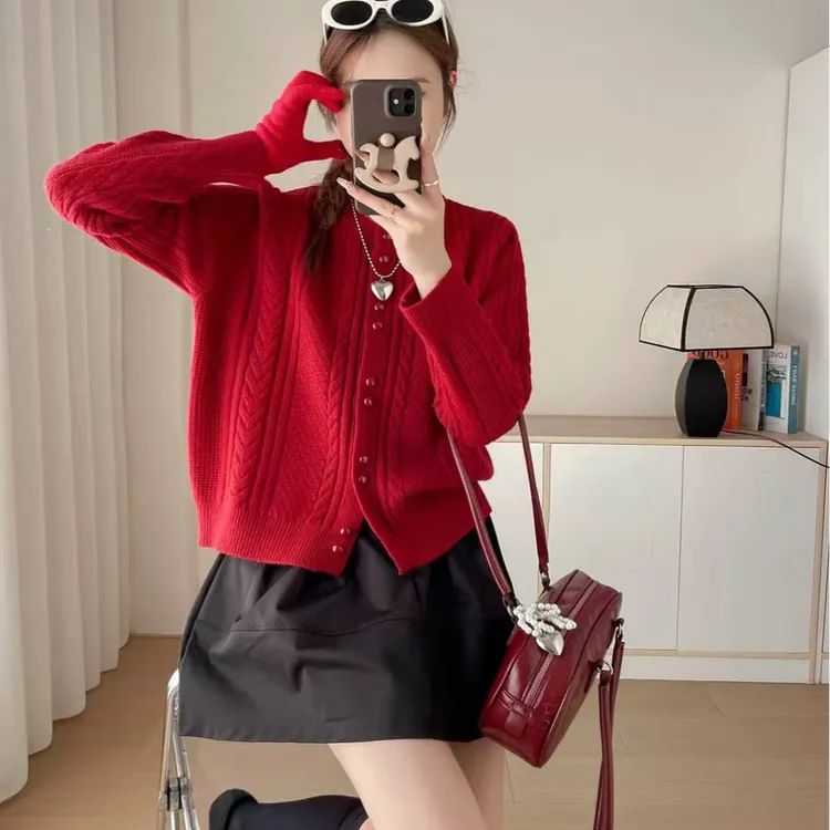 厚款秋冬季针织毛针织衫慵懒风短款气质韩版上衣女冬季