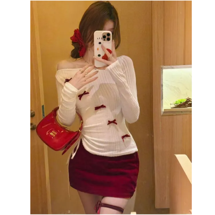 白水女 丝绒蝴蝶结 露肩一字领长袖打底衫秋冬收腰显瘦包臀裙套装