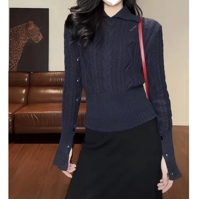 2025新款翻领麻花下摆收腰显瘦百搭针织上衣毛衣女