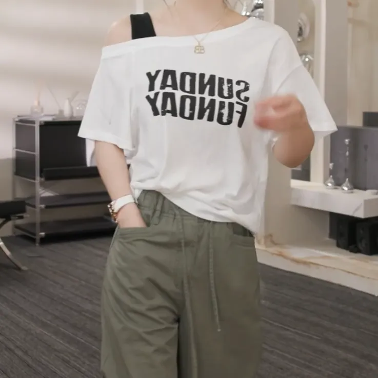 【懒人字母】2025夏季新款时尚休闲气质t恤上衣