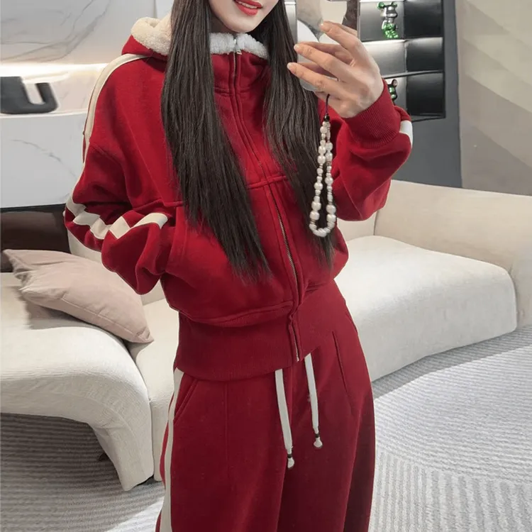 秋冬运动保暖套装女撞色条纹拉链毛毛连帽外套阔腿长裤加厚两件套